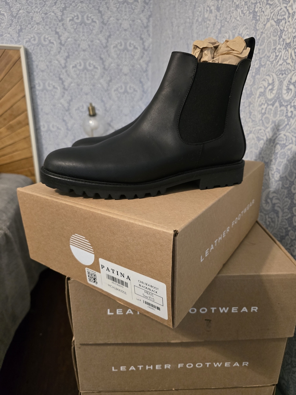 Patina Men's Black Leather Chelsea Boots